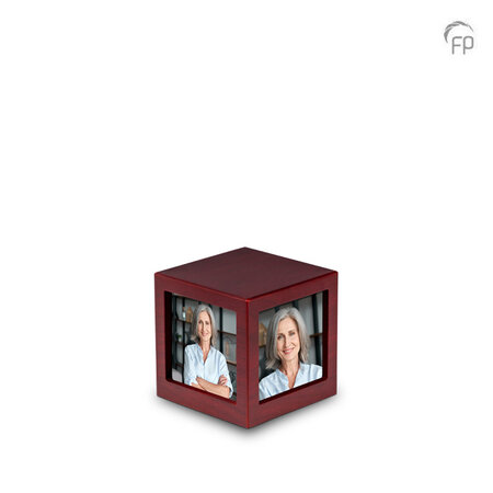 Persoonlijke handgemaakte houten MDF urn met foto's wijnrood medium | fp-MPG 005 M