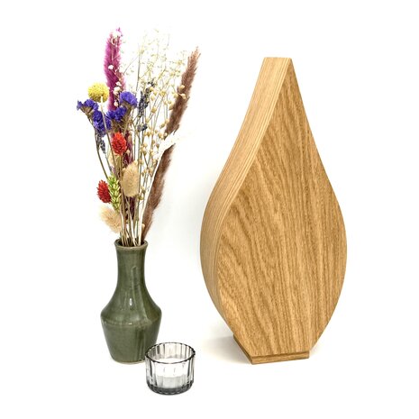 Houten kleine urn lelie Eikenhout | hu-DHU A 211