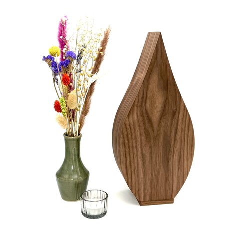 Houten kleine urn lelie Notenhout | hu-DHU A 212