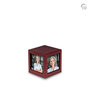 Persoonlijke handgemaakte houten MDF urn met foto's wijnrood medium | fp-MPG 005 M