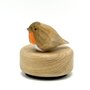 Houten mini urn vergeet me nietje met roodborstje | hu-DHU A 121